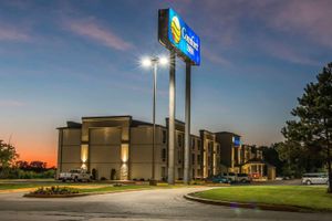 Alojamiento - Comfort Inn Metro Airport