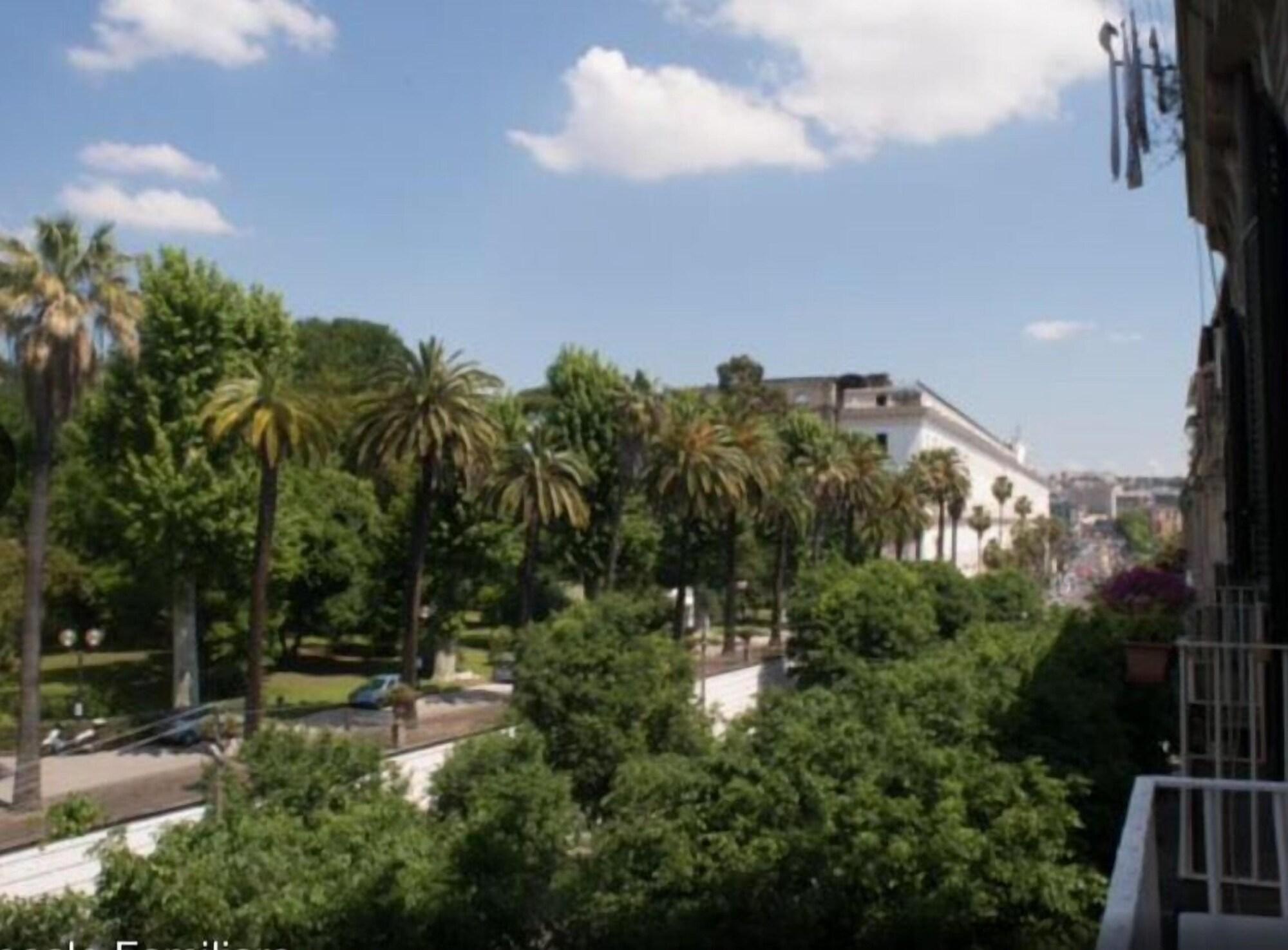 Varios B&B Napolimilionaria