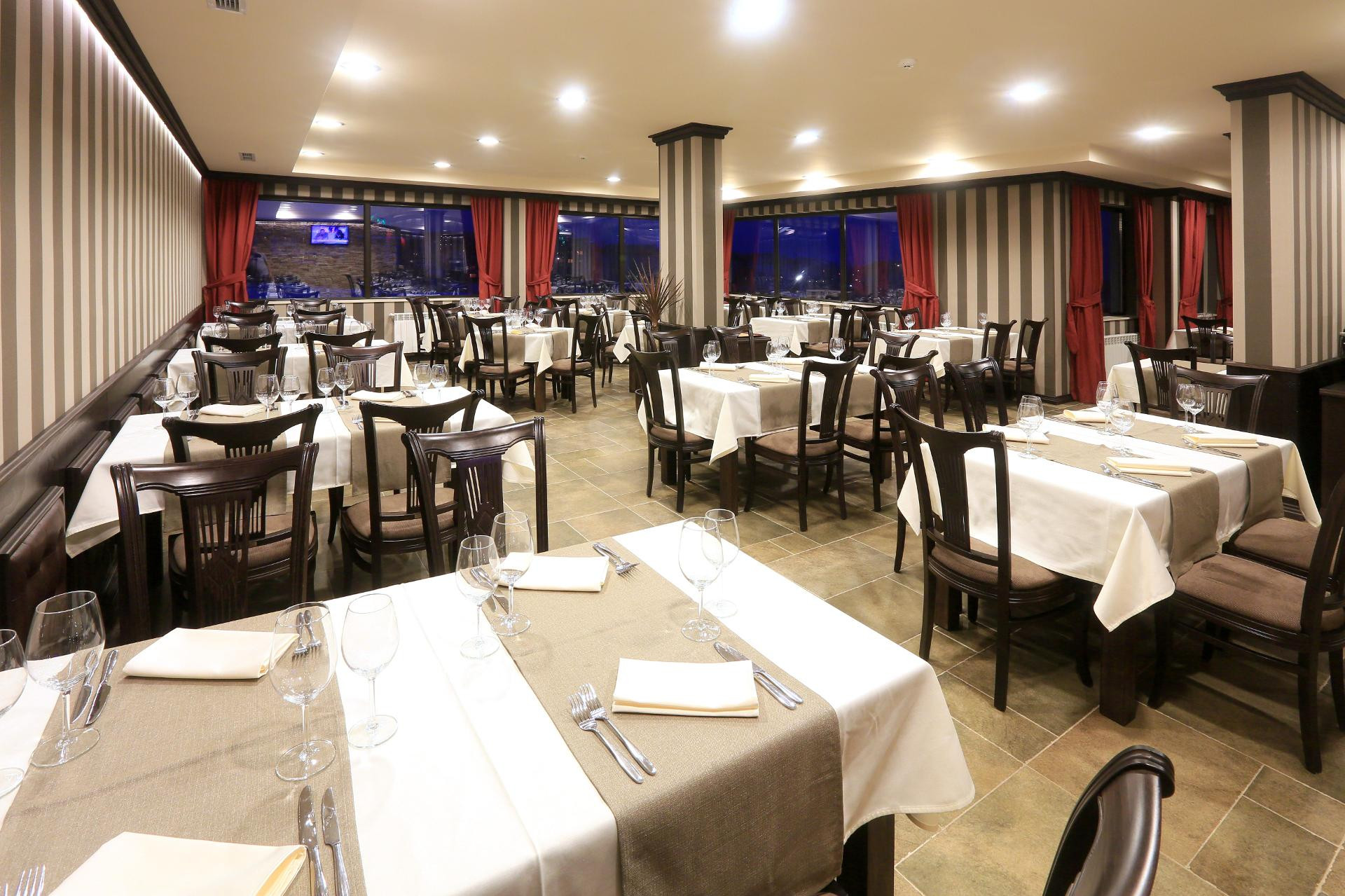 Restaurant Royal Park Hotel & Apartments