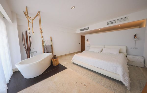 Beautiful apartment by the beach with incredible views! - Hoteles con jacuzzi en Playa Mujeres, México