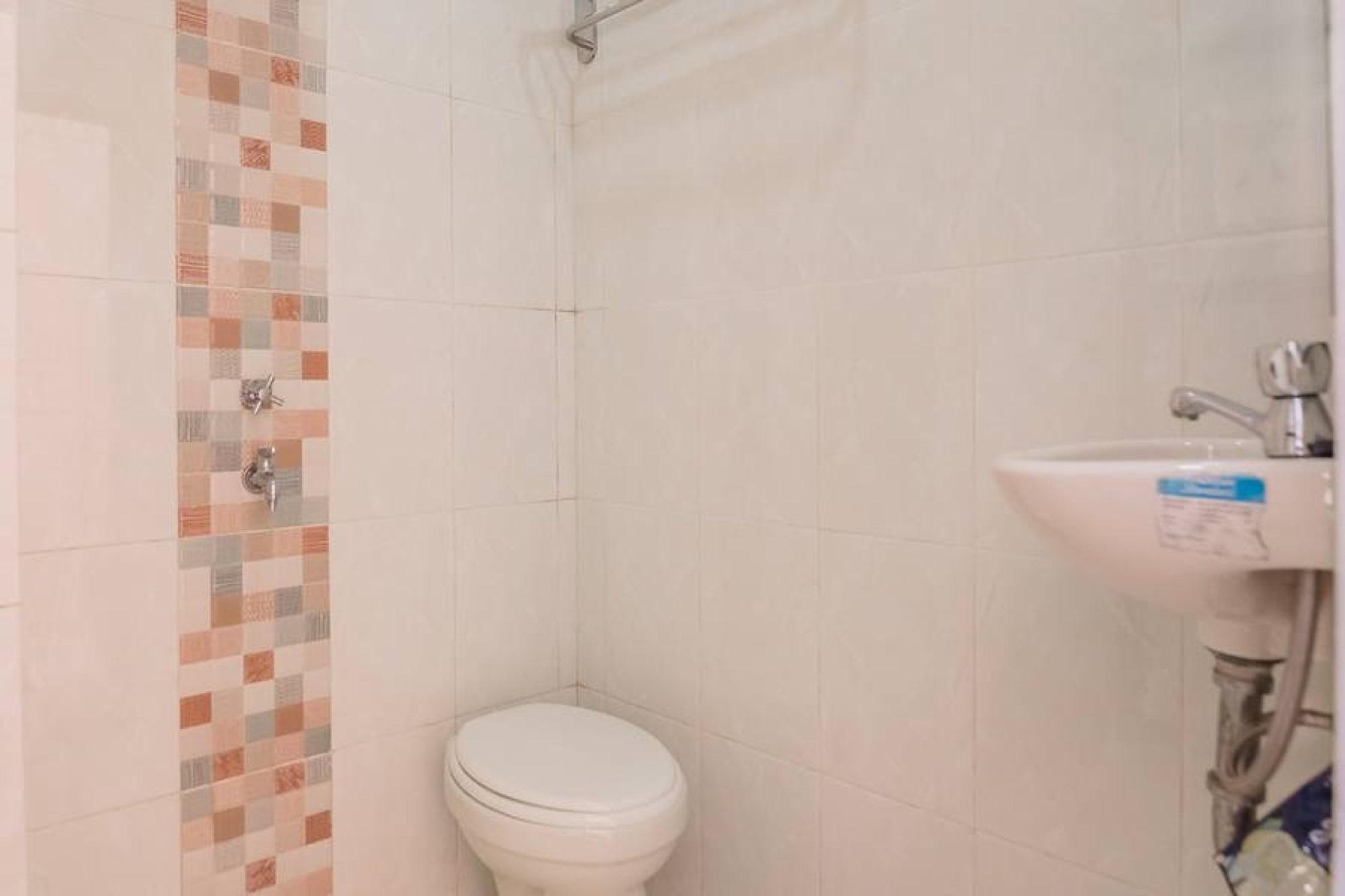 Equipamiento de Habitación RedDoorz Syariah near Tugu Juang Jambi