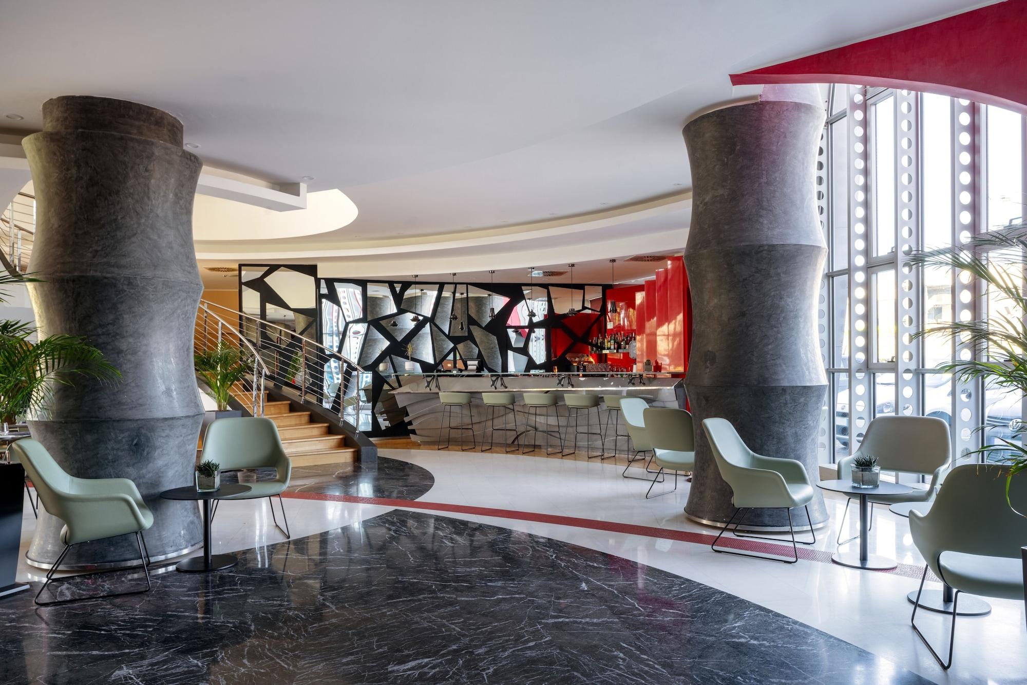 Vista Lobby UNA HOTELS Malpensa