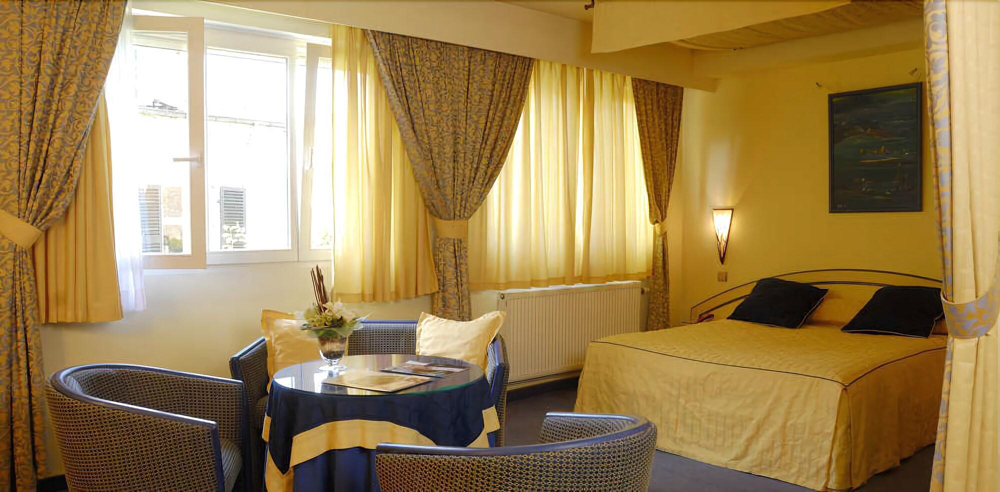 Varios Les Reflets Jaunes