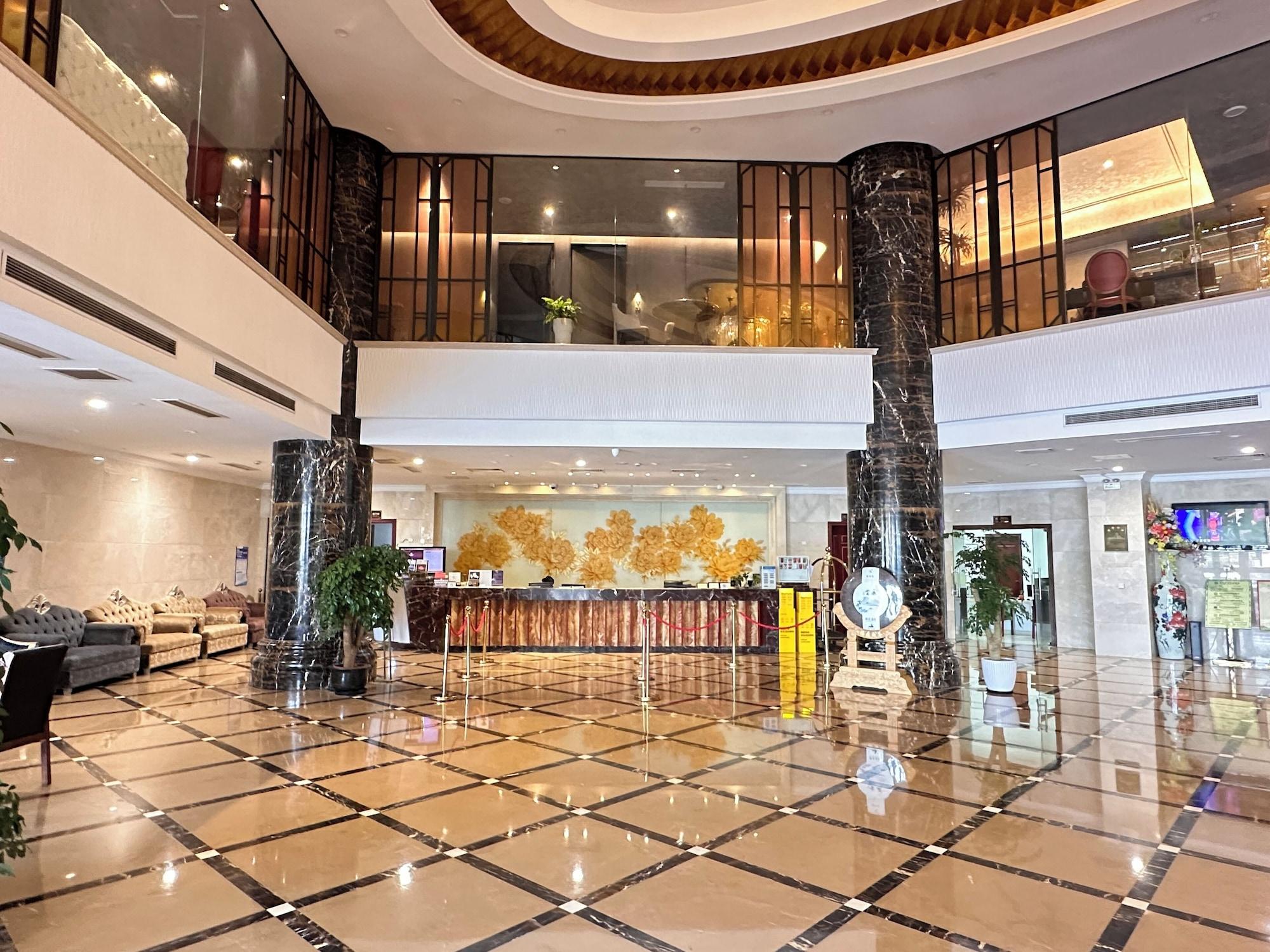 Vista Lobby Shanghai Shahai International Hotel
