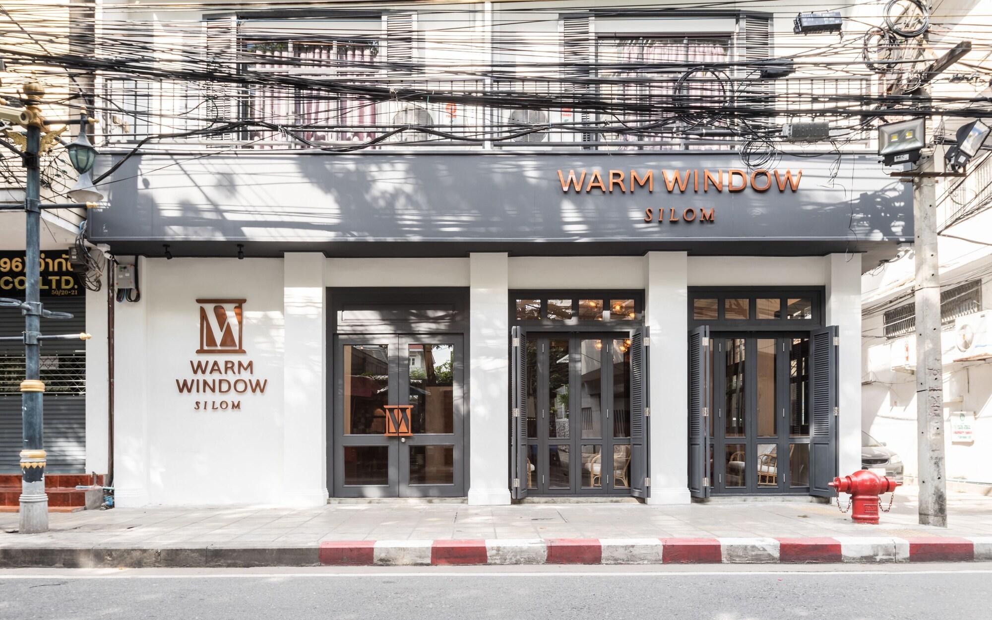 Vista Exterior Warm Window Silom - Hostel