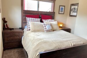 Alquiler Vacacional - Luxury Home, Hiking Trails, Views, Private Hot Tub!