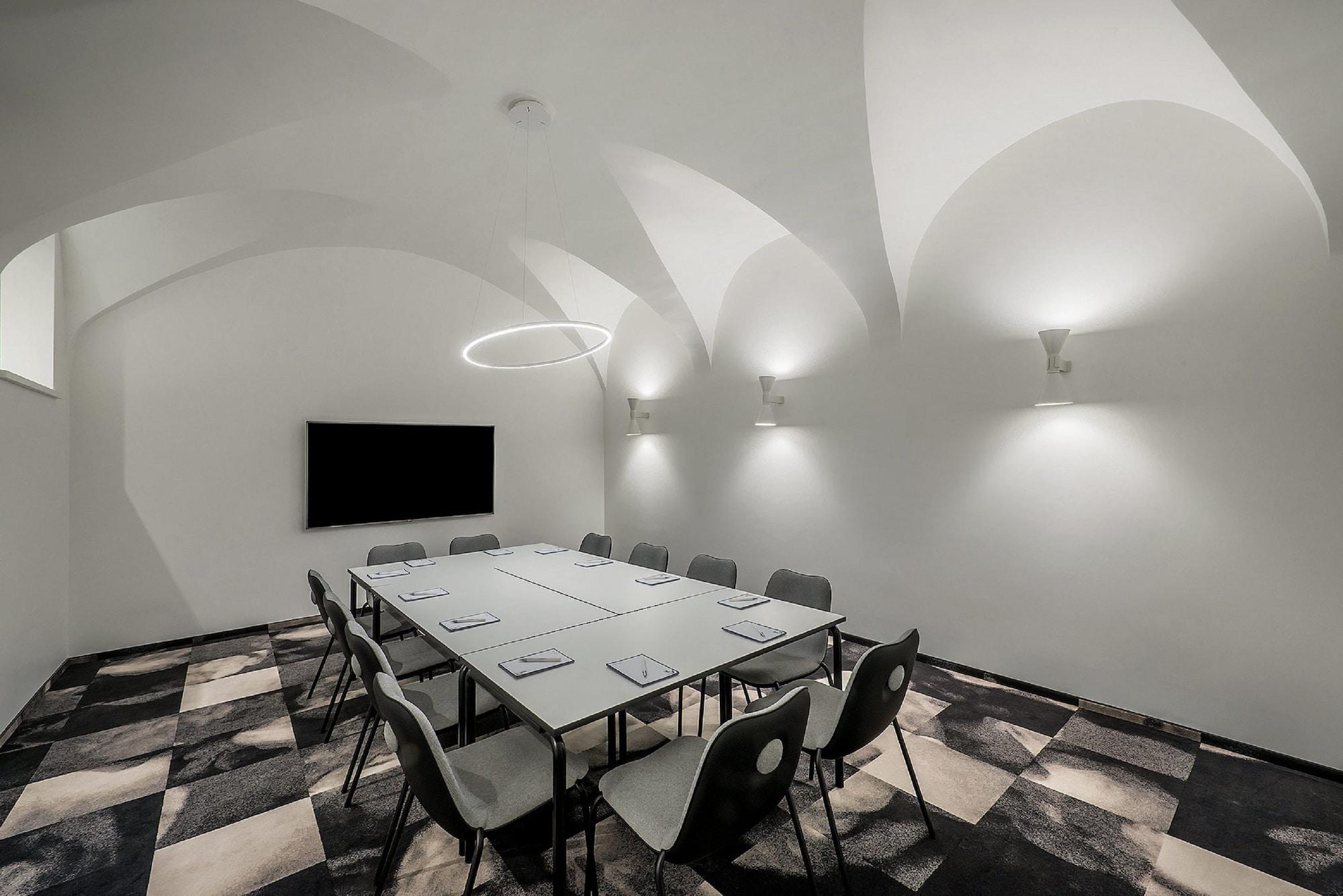 Instalaciones Recreativas Artagonist Art Hotel