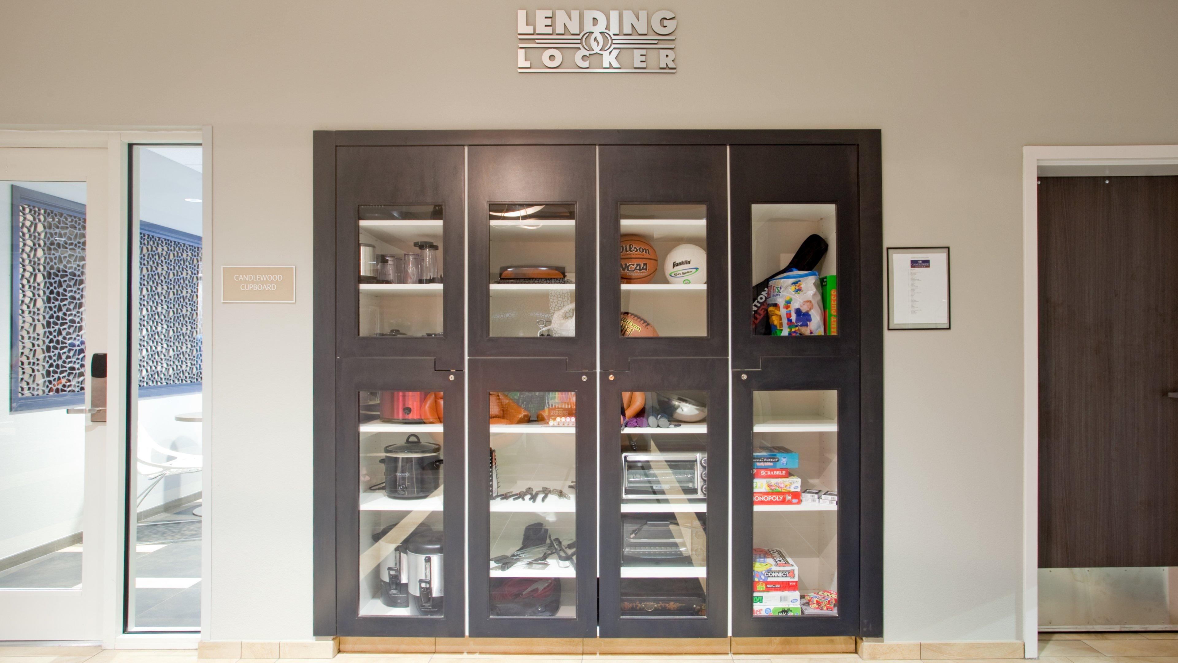 Vista Lobby Candlewood Suites Kearney by IHG