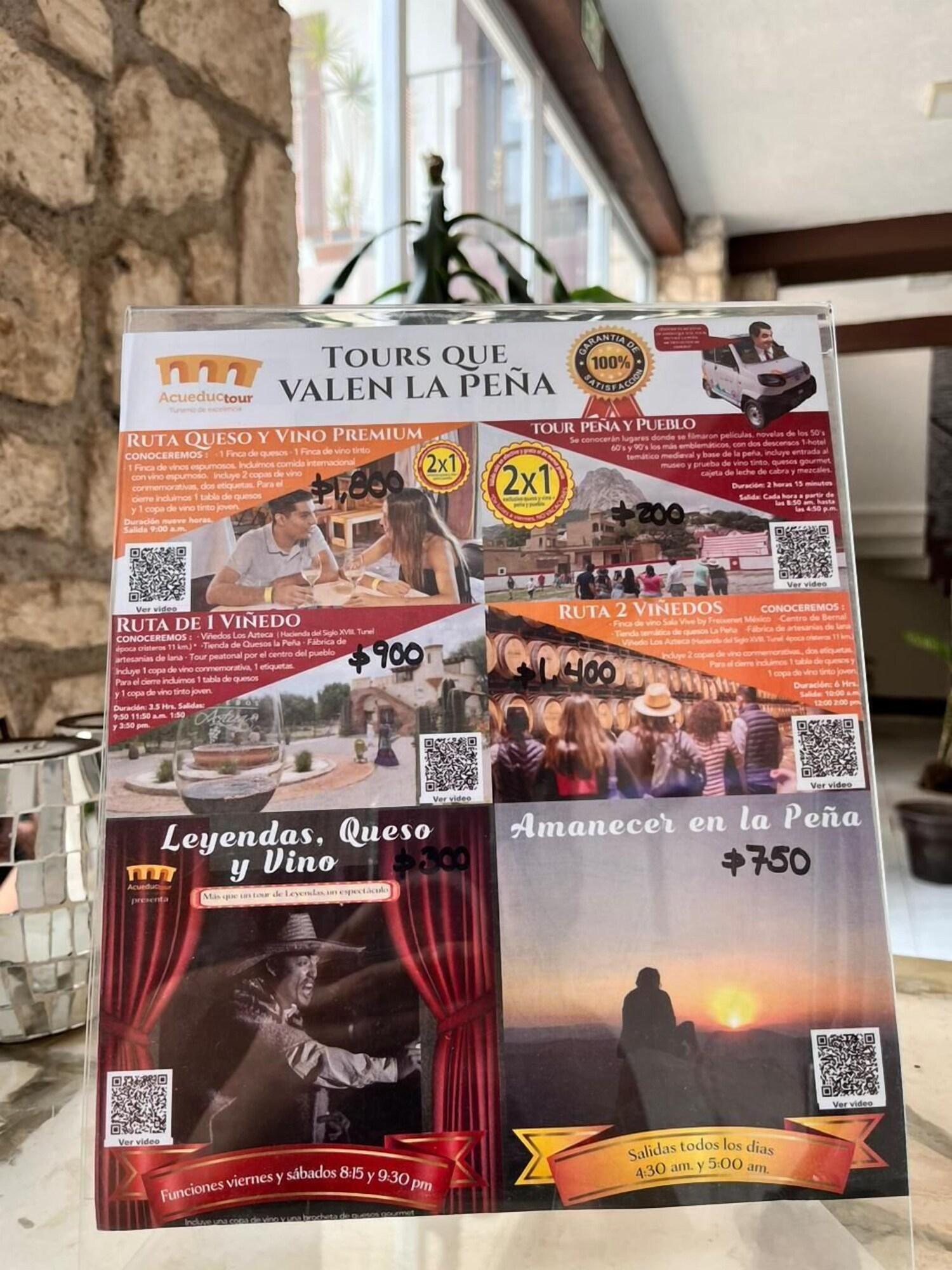 Vista Lobby Hotel Peña Florencia