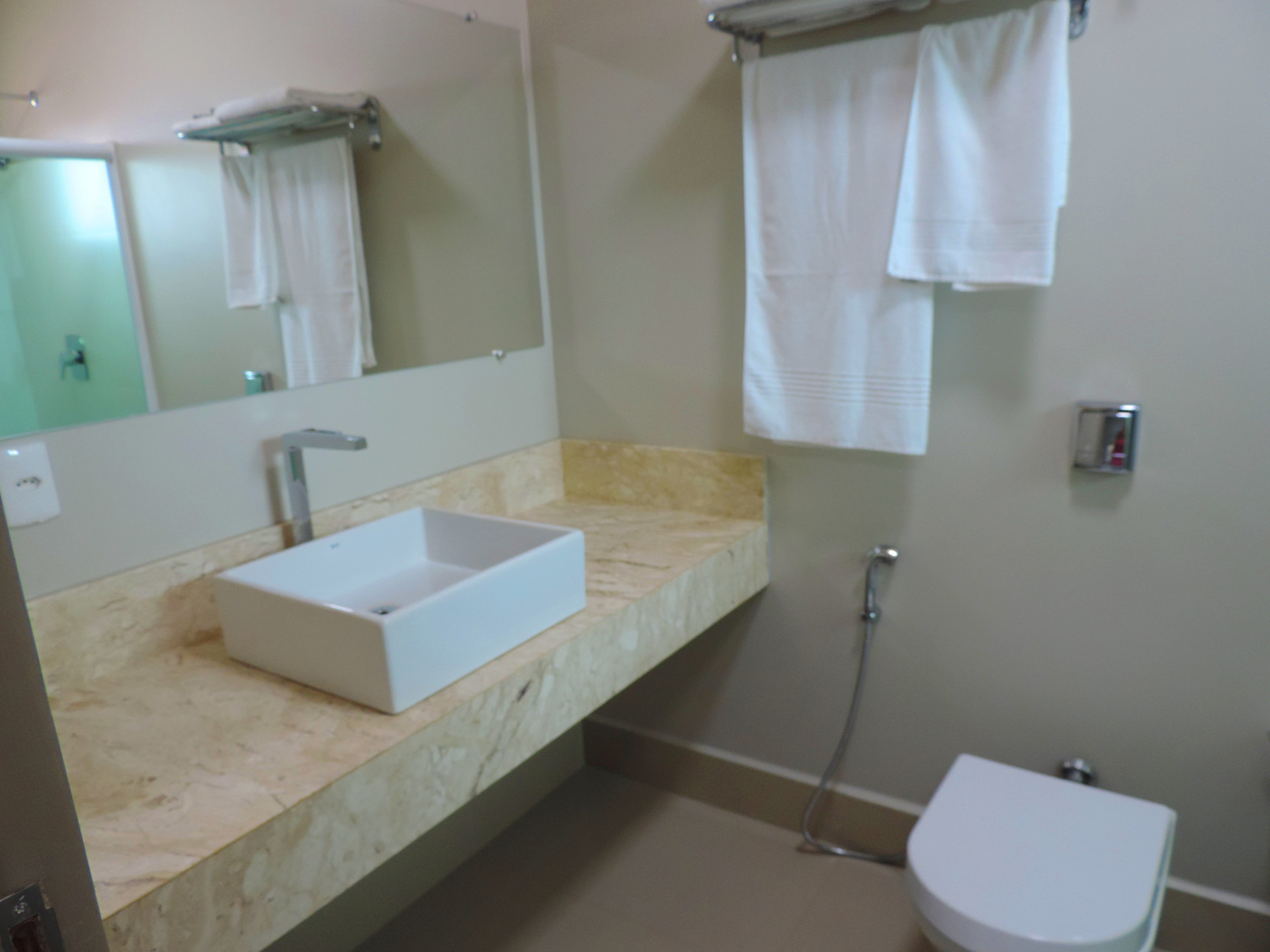 Baño Green Palace Hotel