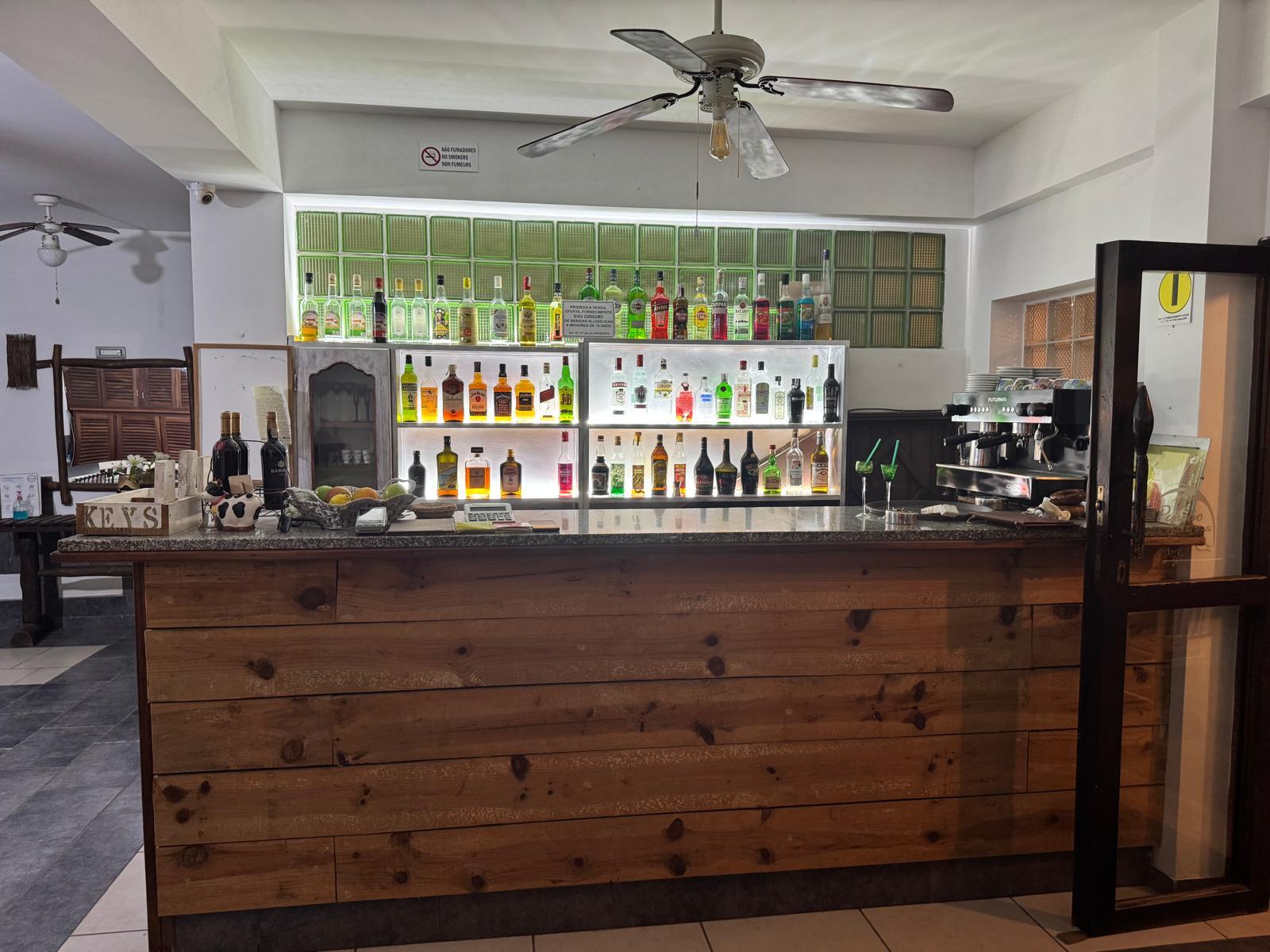 Bar/Salón Porta Do Vento