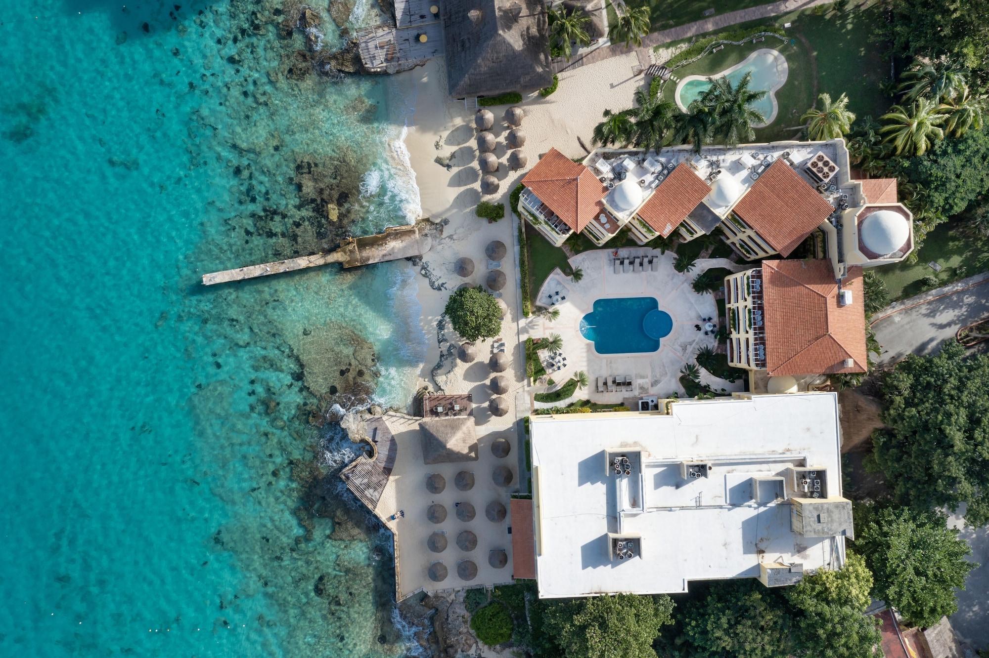 Vista Exterior Hotel Playa Azul Cozumel