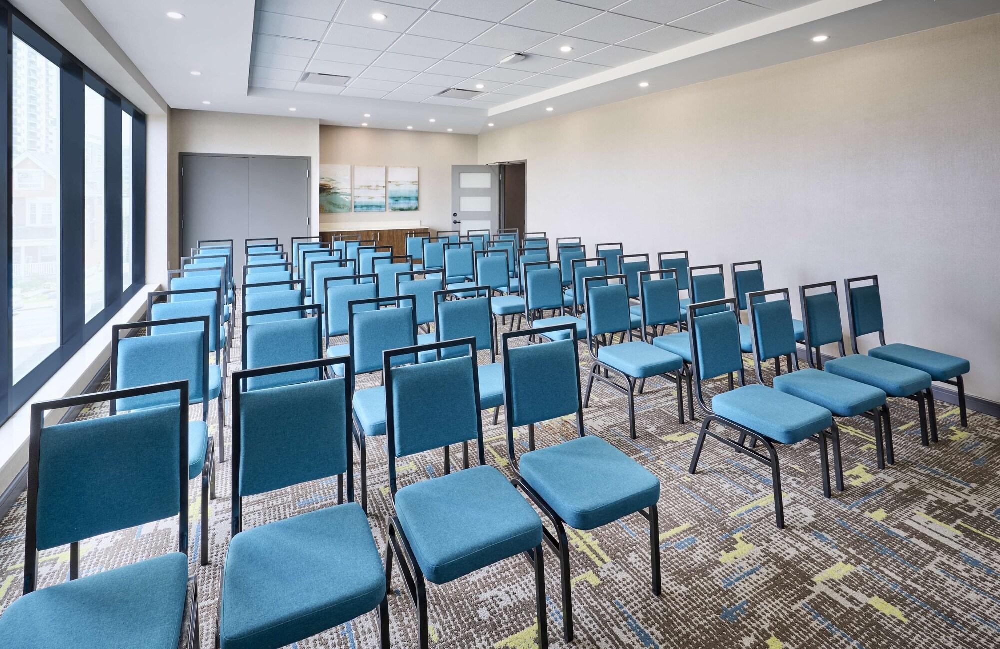 Sala de Reuniones Hampton Inn by Hilton Hamilton
