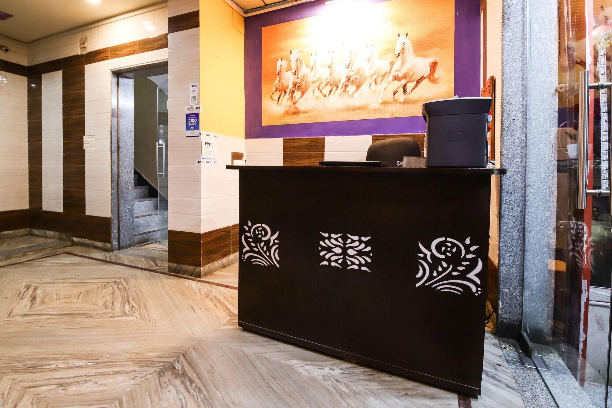 Vista Lobby SPOT ON 49840 Hotel Kamal Darshan