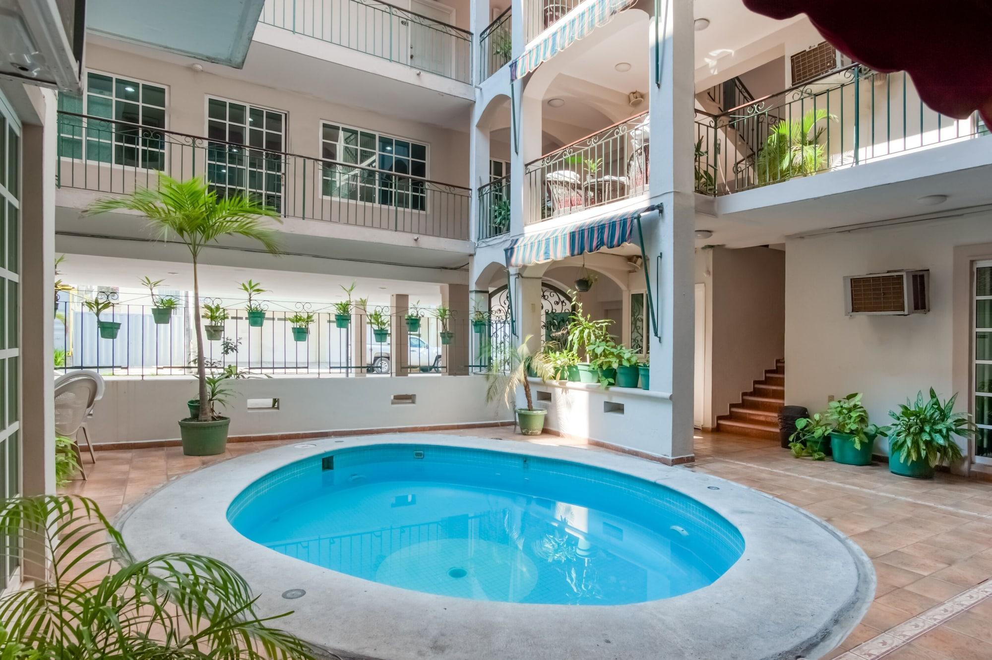 Instalaciones Recreativas Boca Inn Hotel and Suites