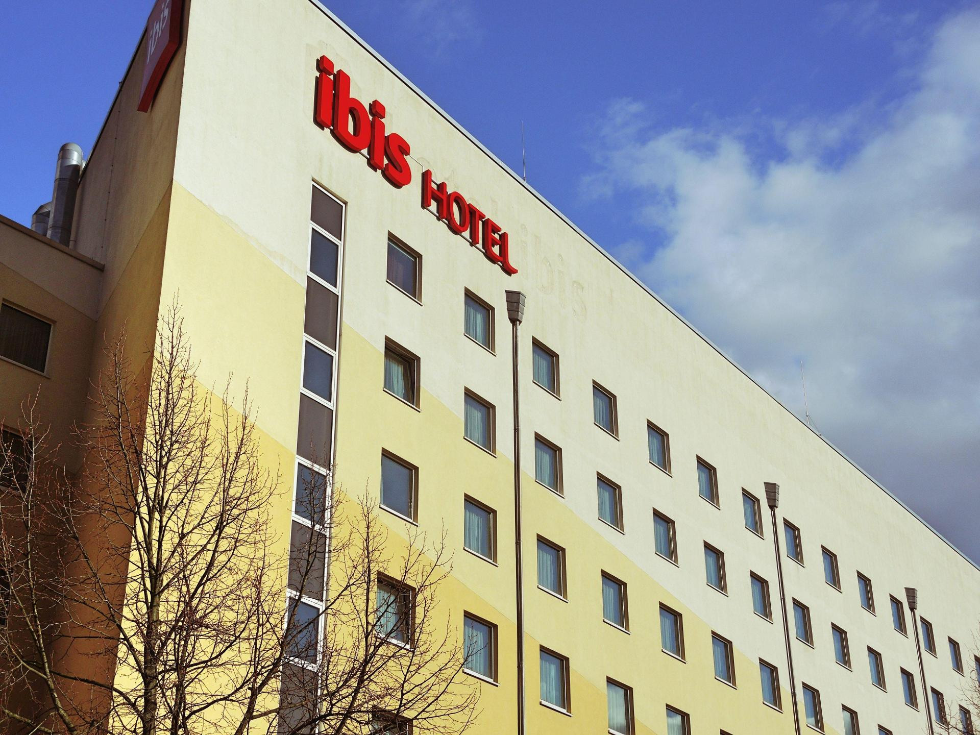 Vista Exterior B&B HOTEL Frankfurt-Messe