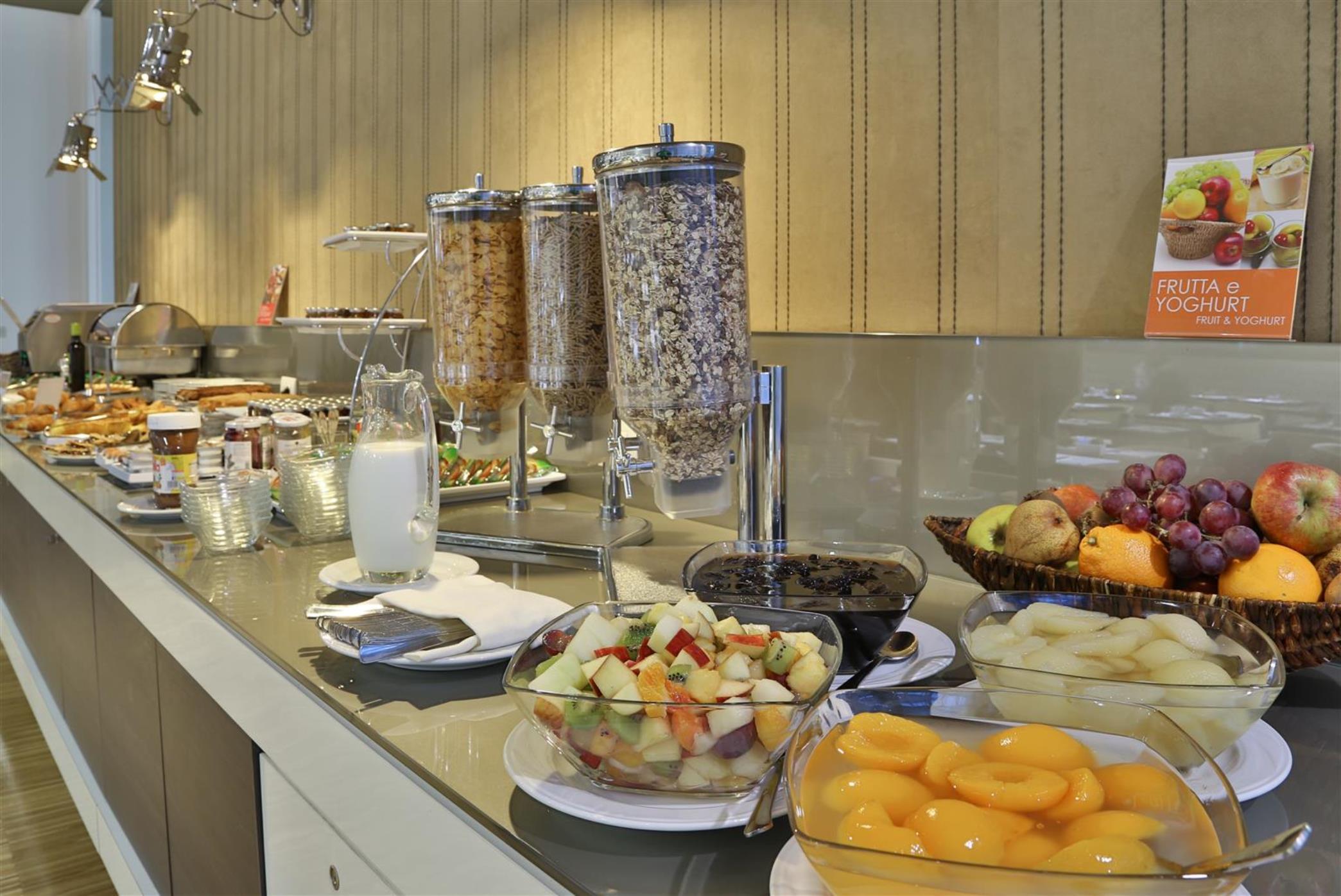 Restaurant Best Western Premier CHC Airport