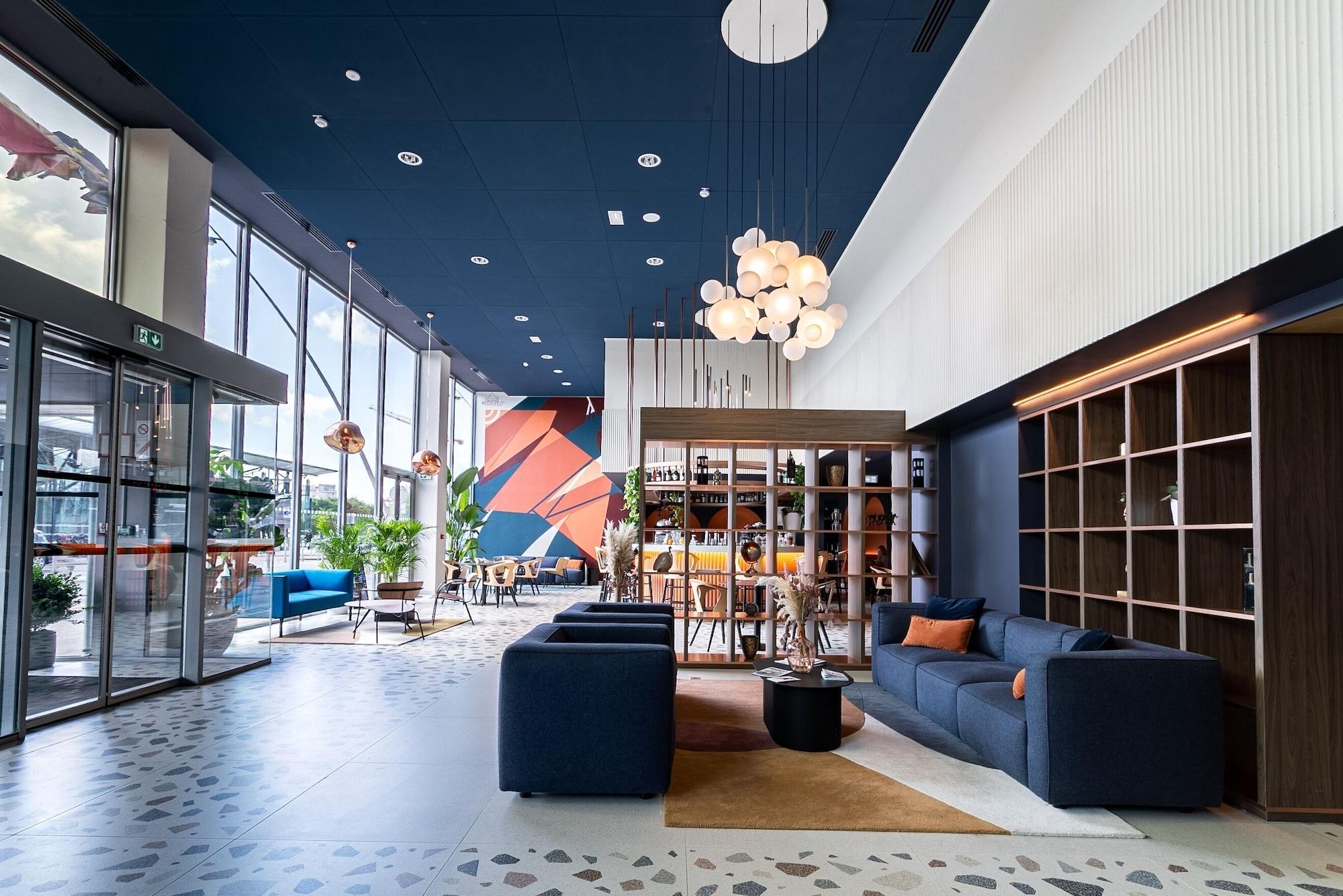 Vista Lobby Hilton Lille