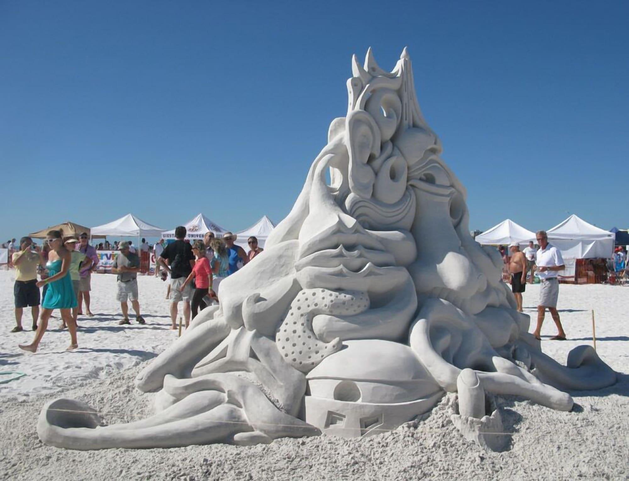 Vista Exterior Siesta Palms By the Beach