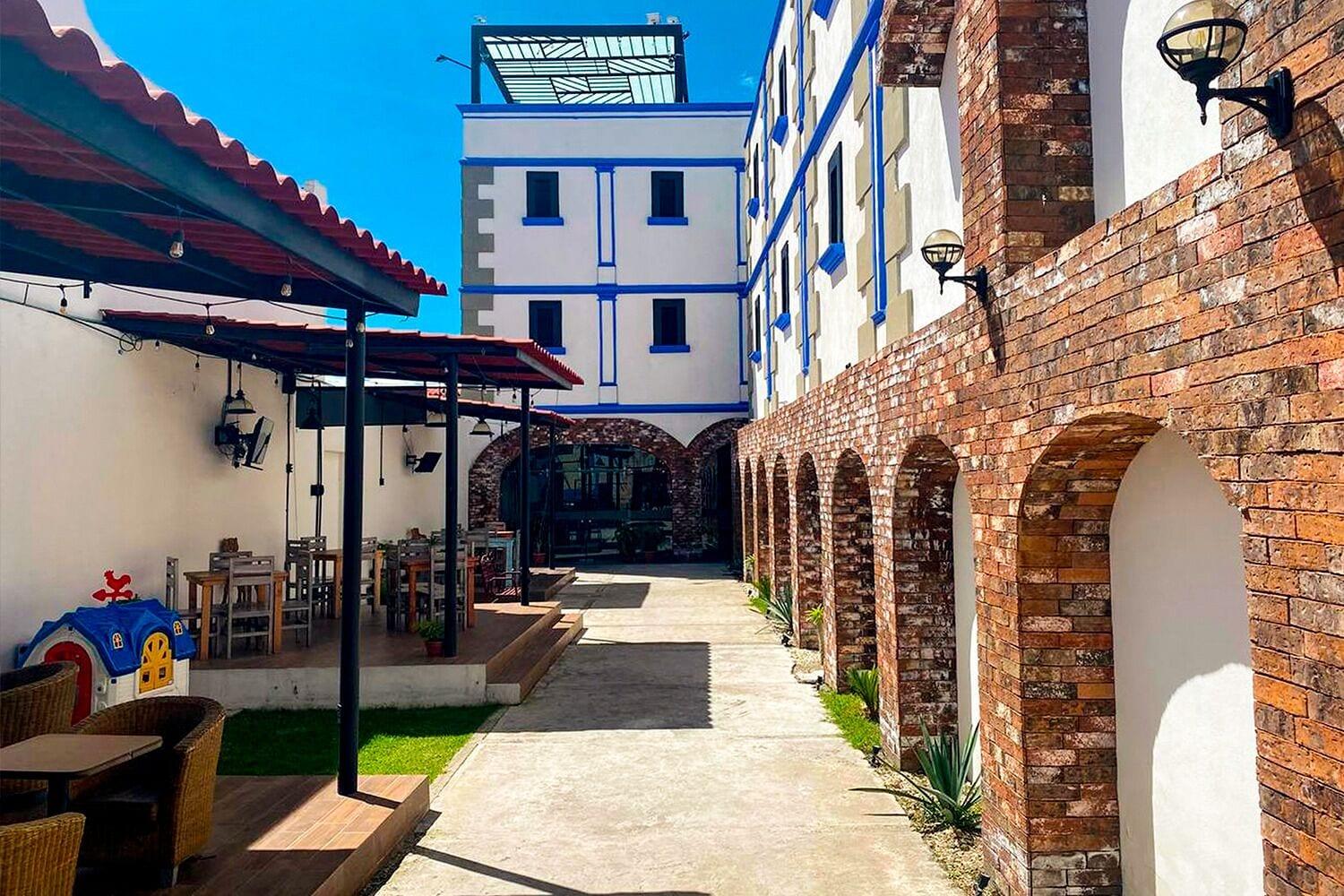 Varios Hotel CHOLOA