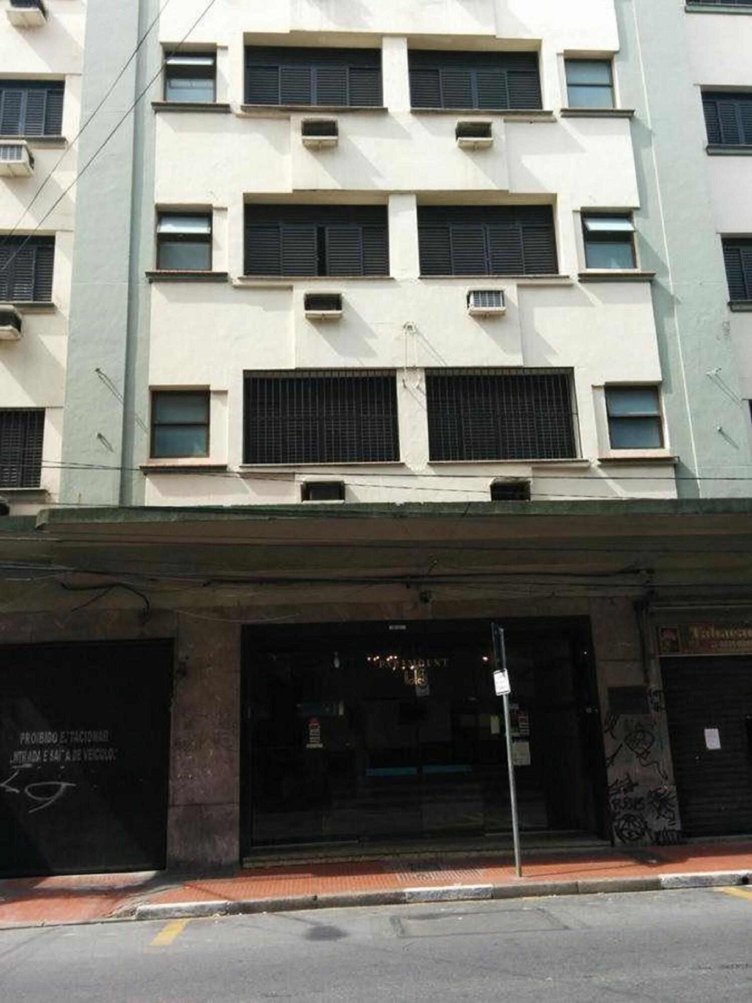 Vista Exterior Novo Paramount Hotel