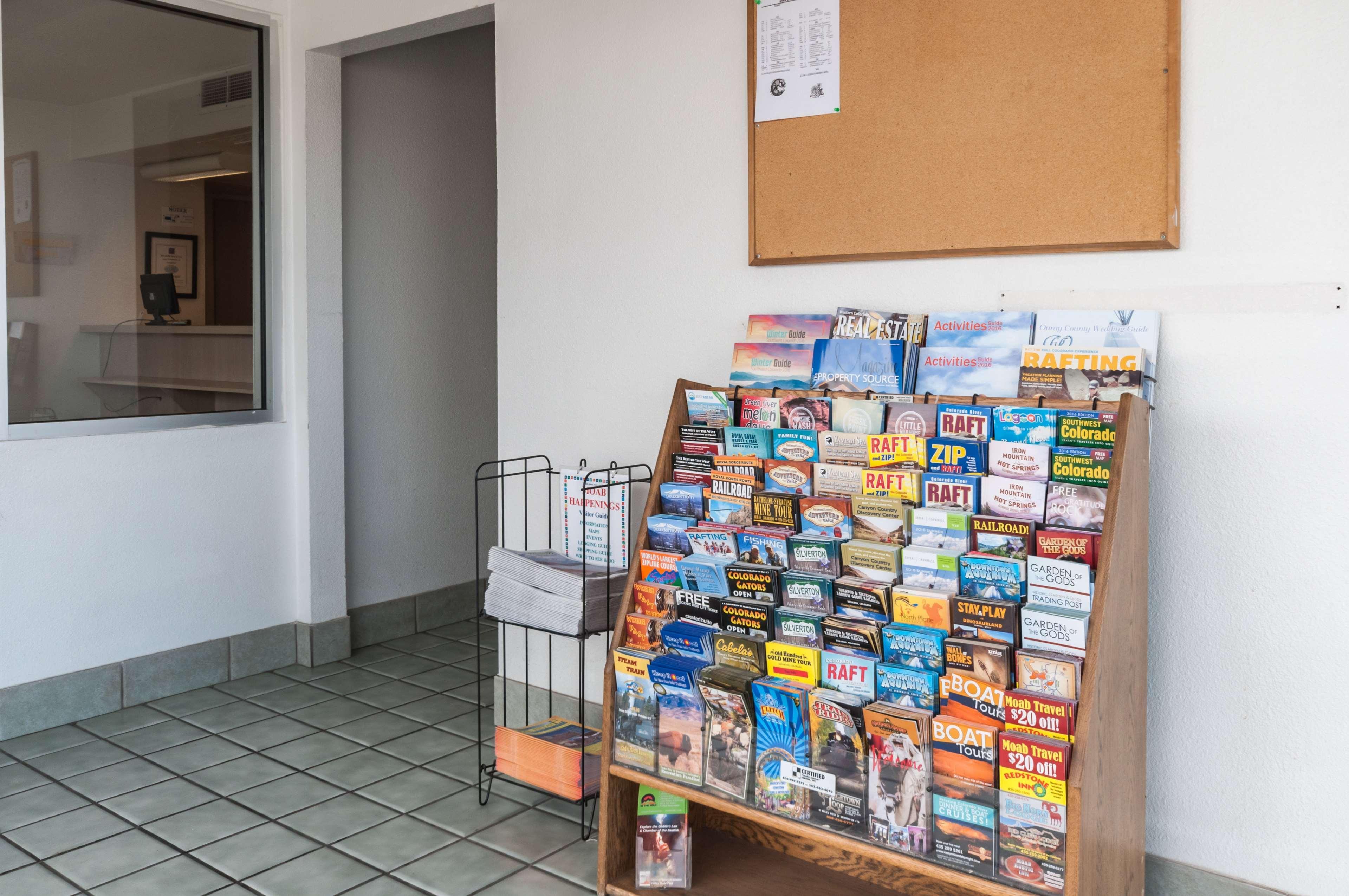 Vista Lobby Motel 6 Green River, UT