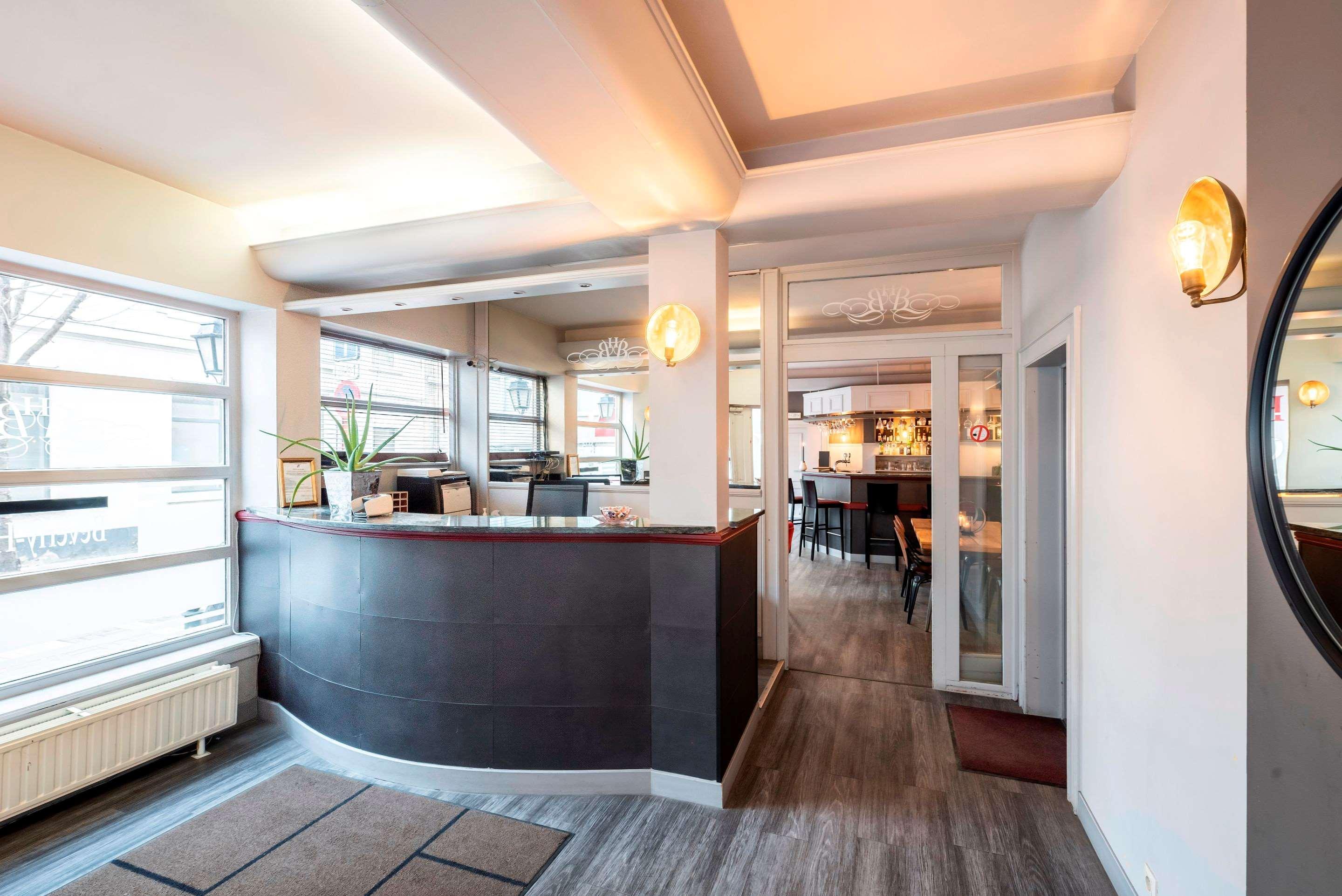 Vista Lobby Beverly Hills Hotel