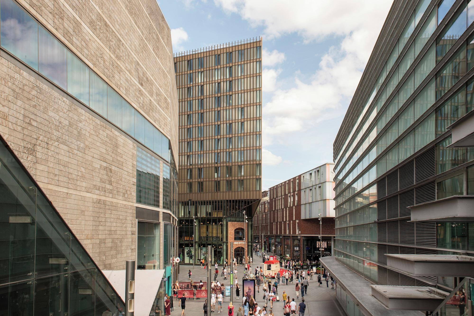 Vista Exterior Cove Paradise Street