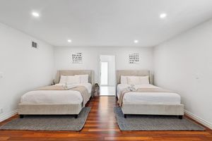 Alquiler Vacacional - 14 ppl Estate w/Pool. Near Universal Studios!