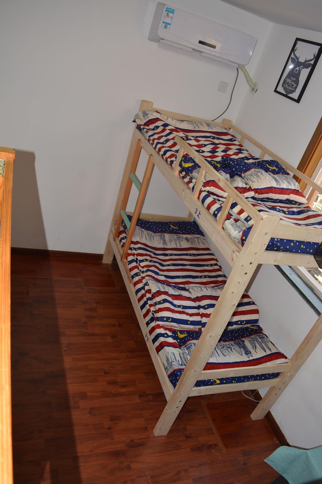 Comodidades del Alojamiento Shanghai Sky168 Youth Hostel