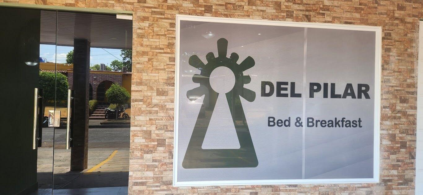 Vista Exterior Del Pilar Bed & Breakfast