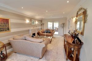 Alquiler Vacacional - Beautiful, spacious 4 bedroom detached house