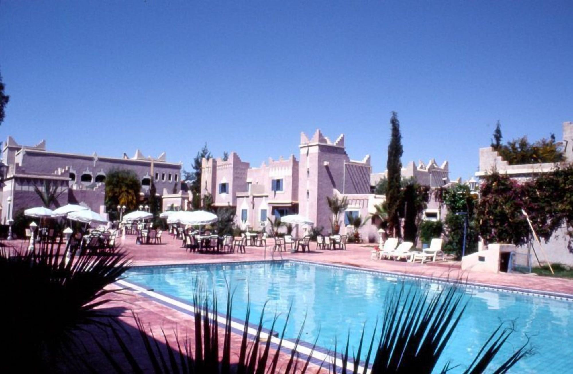 Varios Hotel Palmeraie