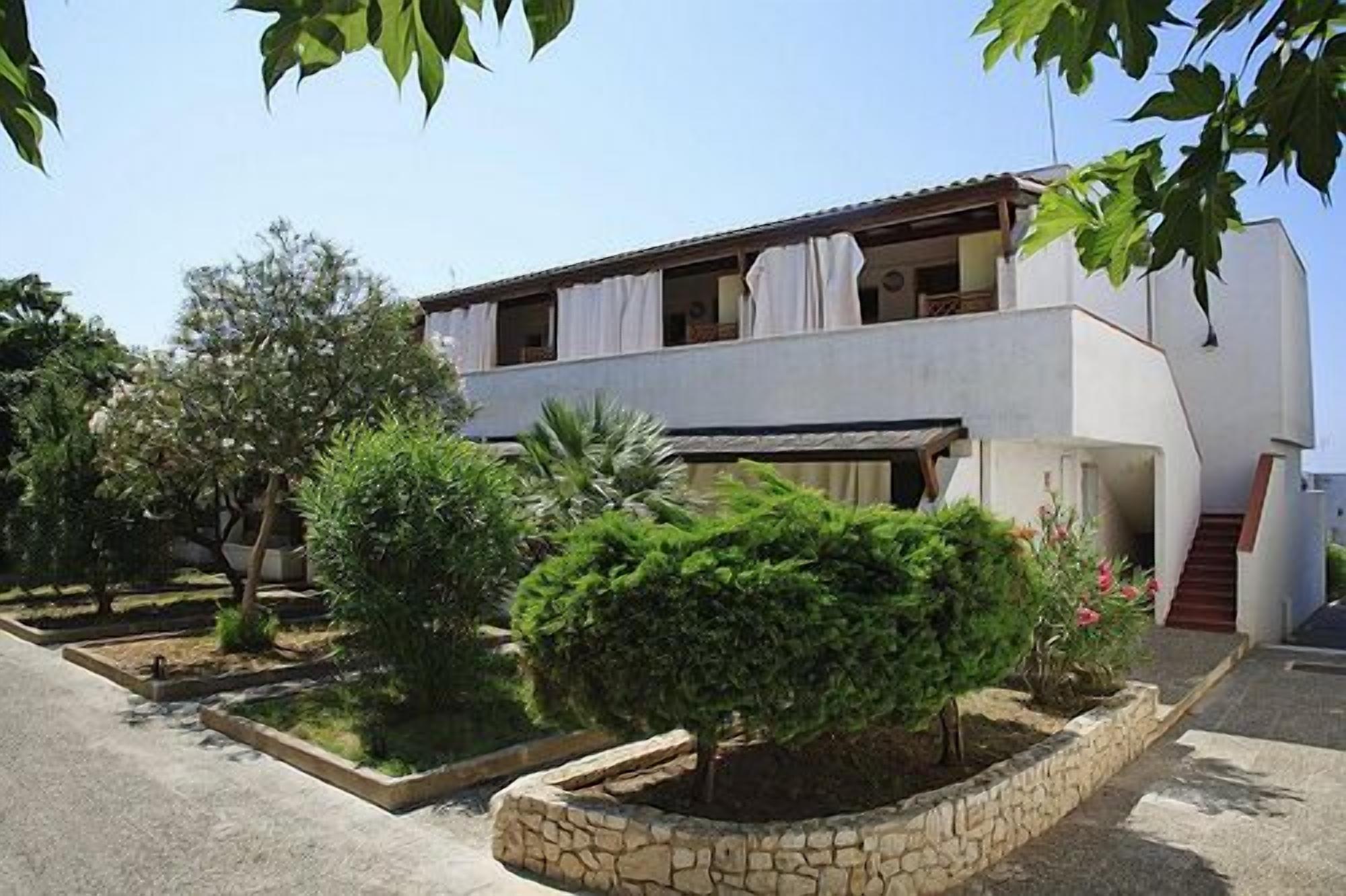 Vista Exterior Villaggio Club Eden