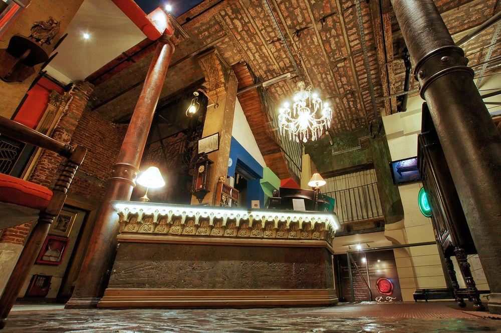 Vista Lobby La Fresque Hotel