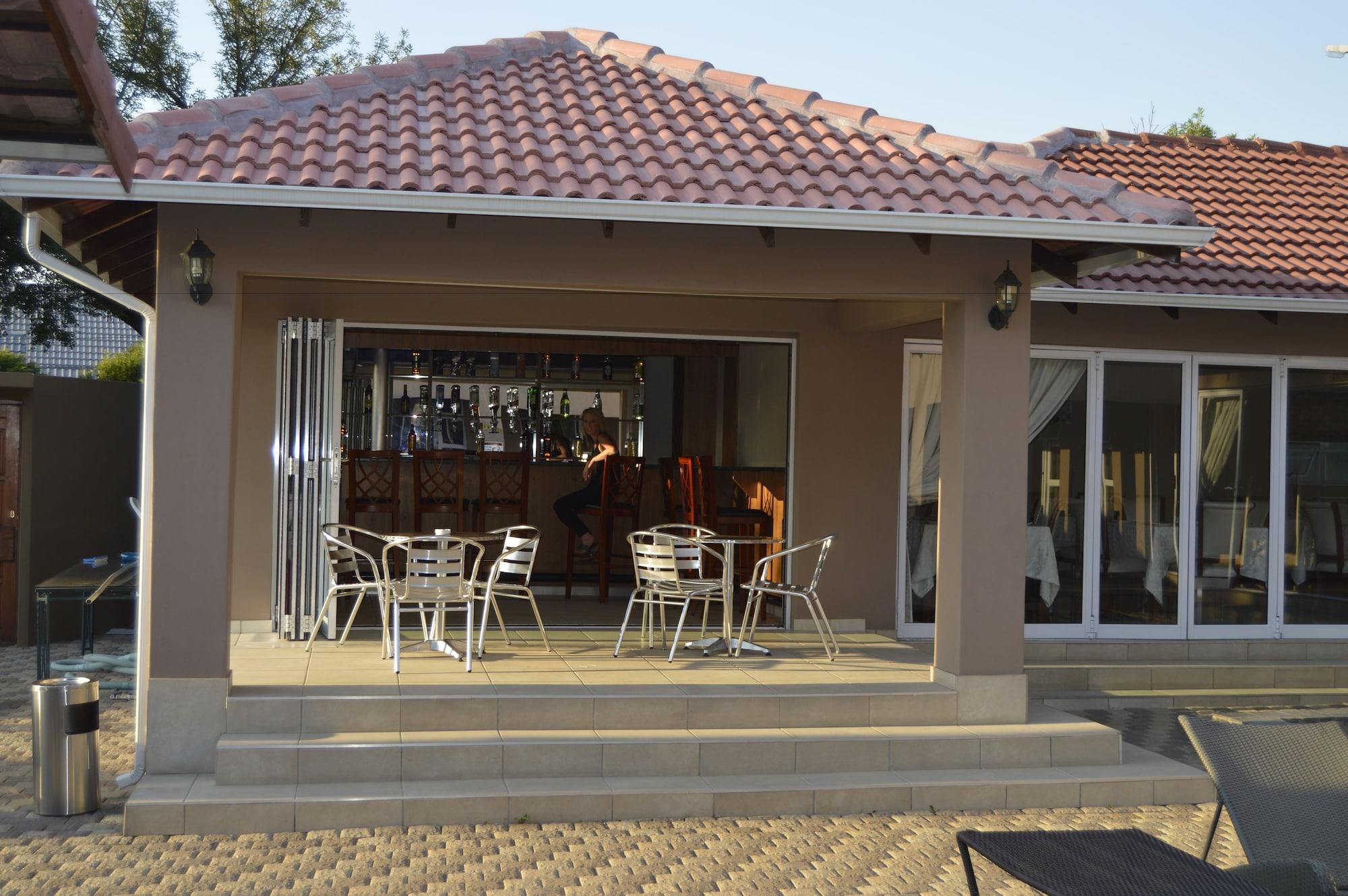Bar/Salón Lakeview Boutique Hotel & Conference Center
