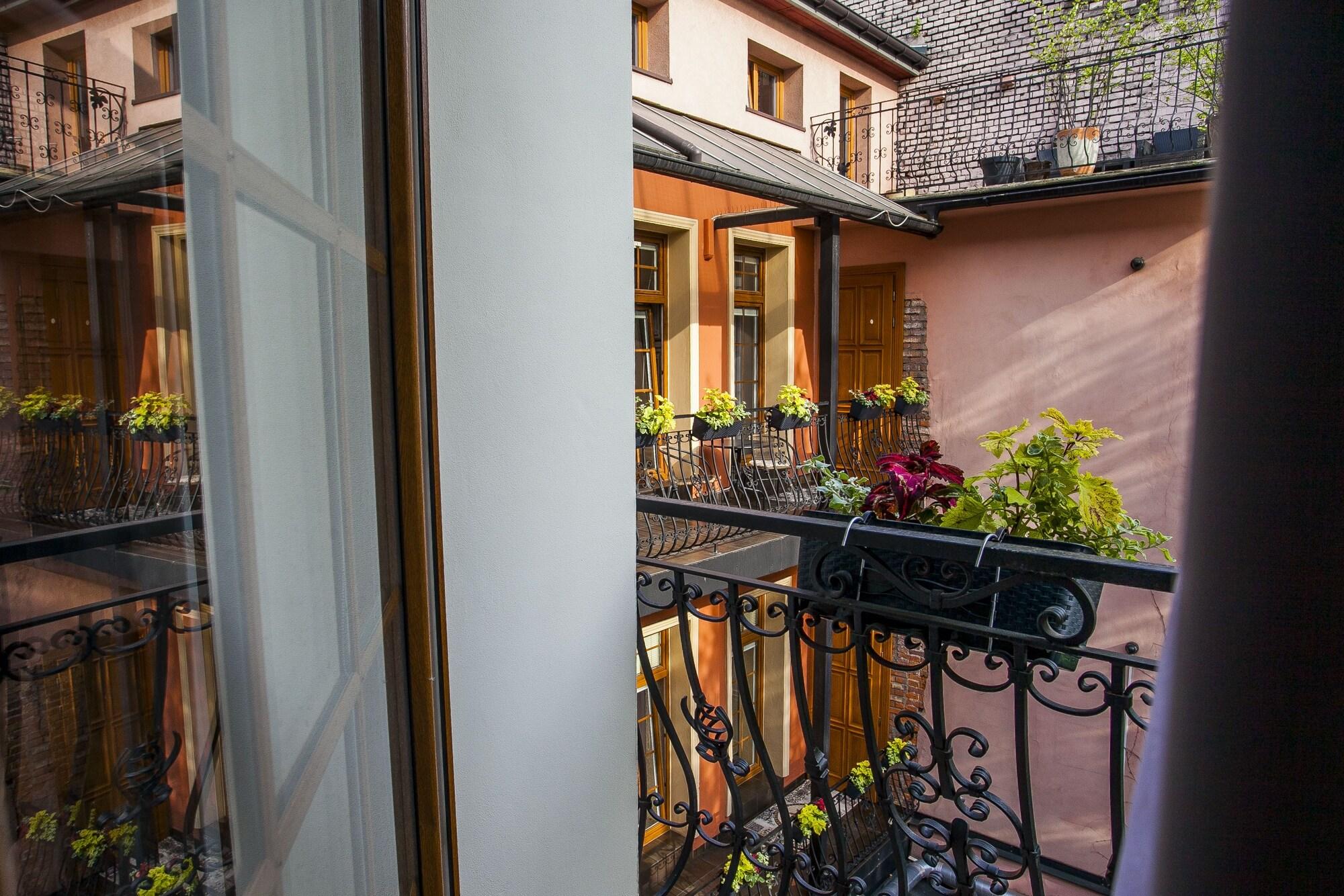 Vista Exterior Aparthotel Oberza