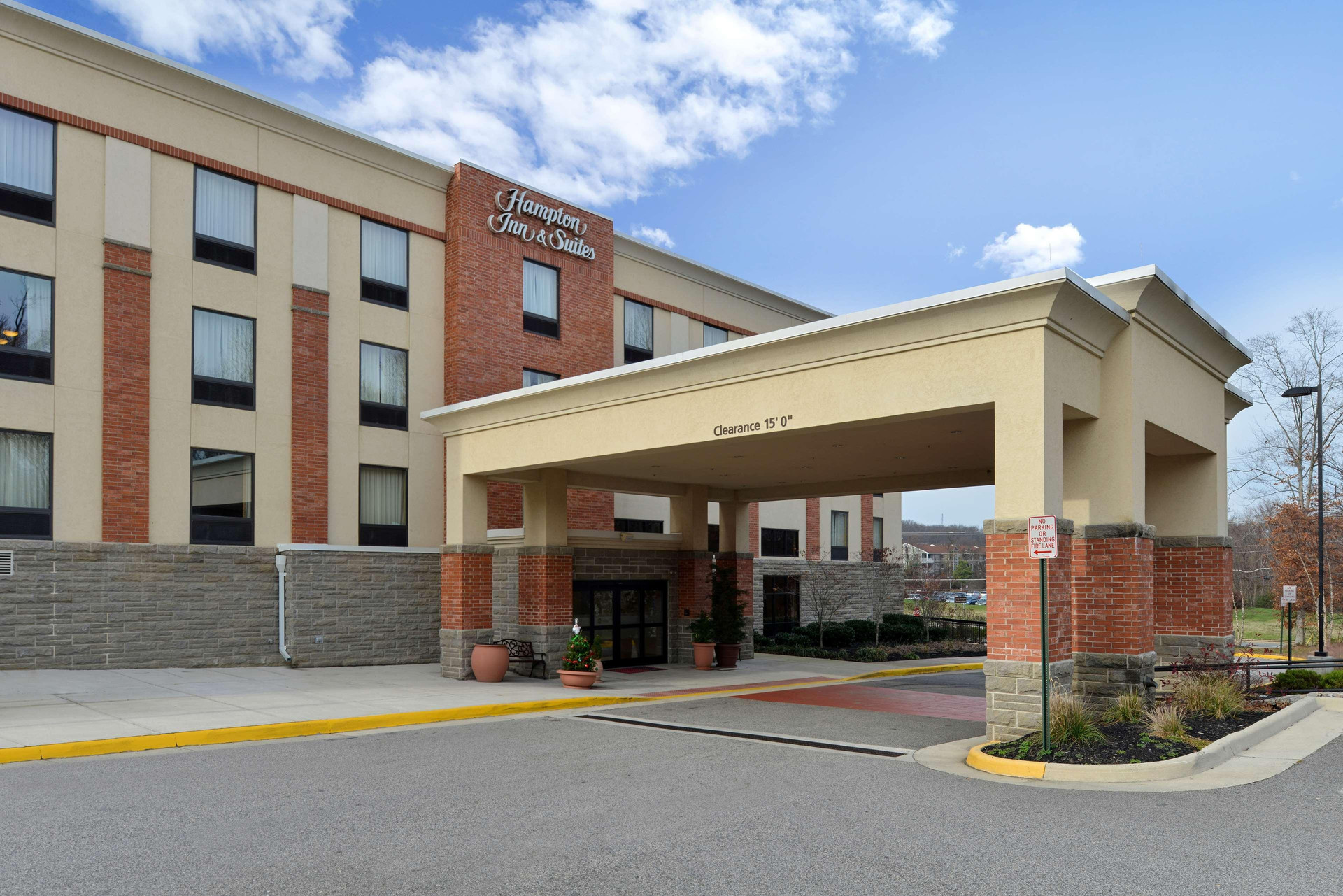 Vista Exterior Hampton Inn & Suites Fort Belvoir Alexandria South