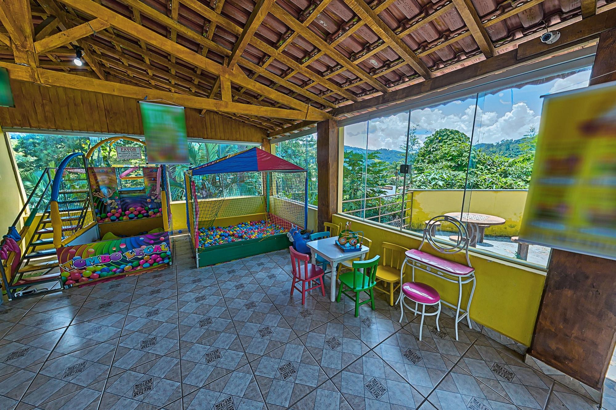 Instalaciones Recreativas Pousada Pé da Serra