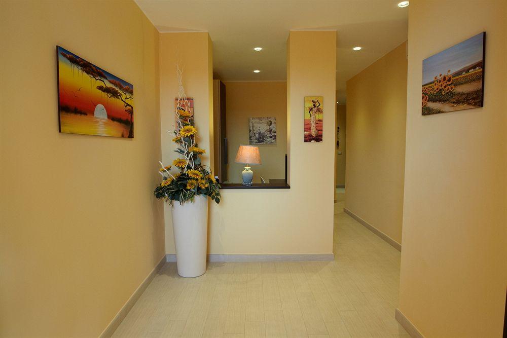 Vista Lobby Il Girasole Capo d'Orlando