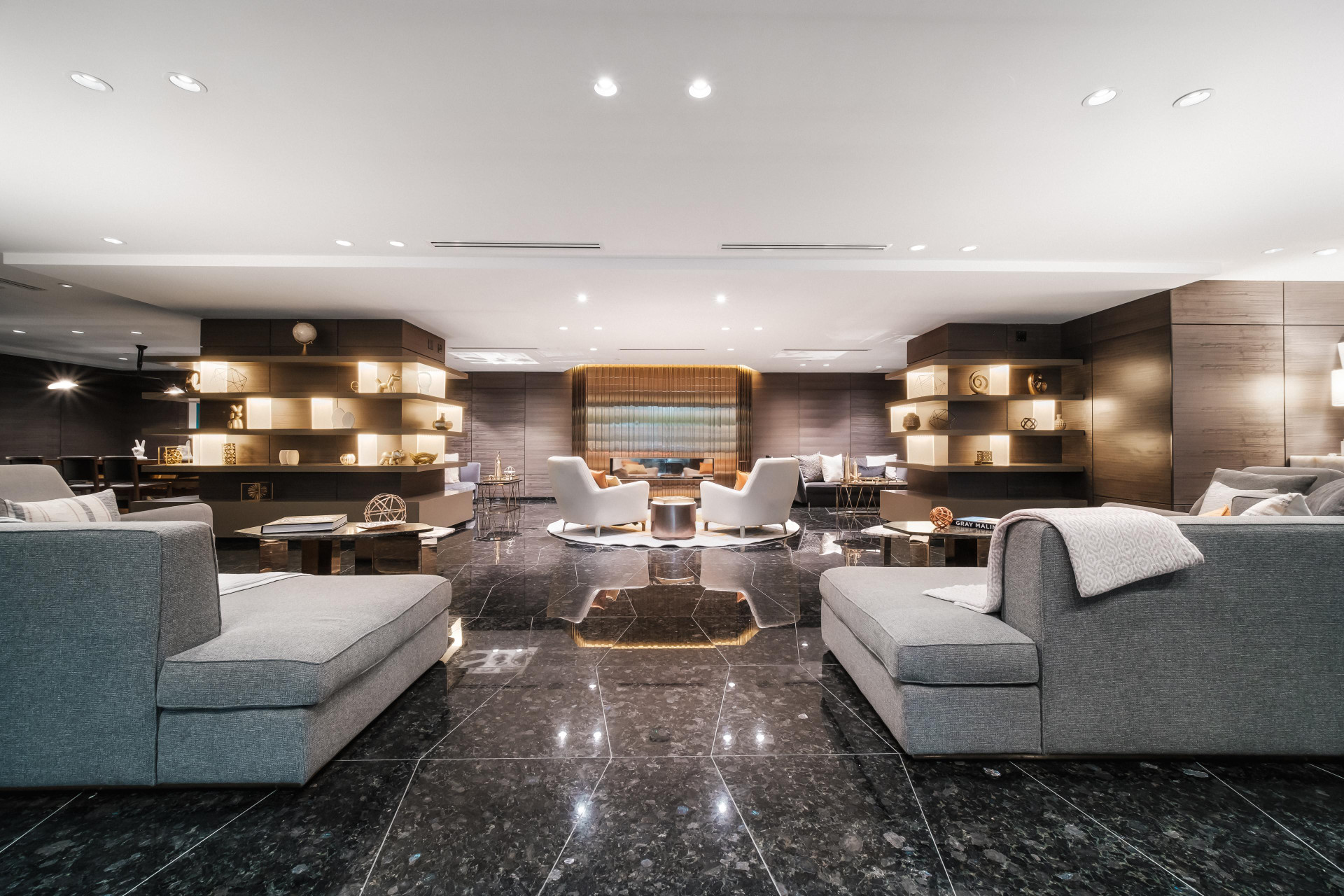 Vista Exterior Paradox Vancouver