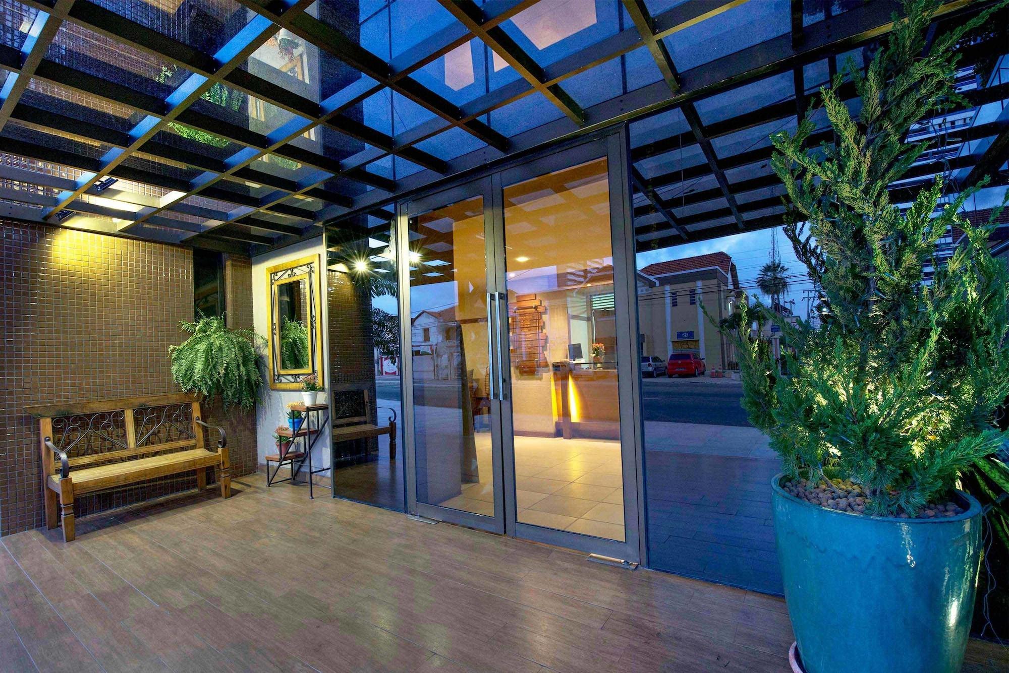 Vista Exterior Carppa Hotel
