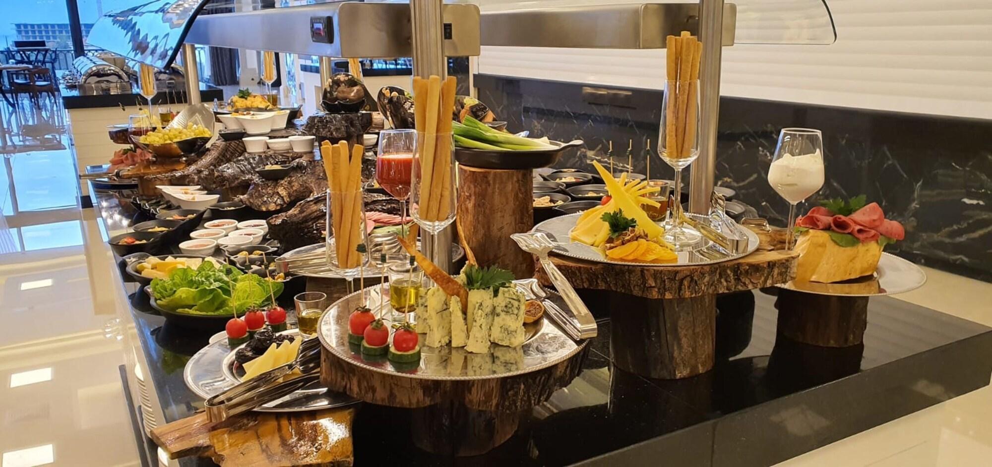 Restaurant Mc Palace Hotel