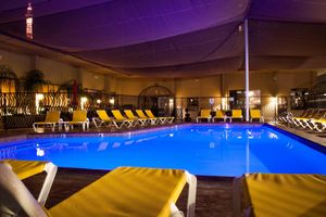 Alojamiento - Jockey Club Suites