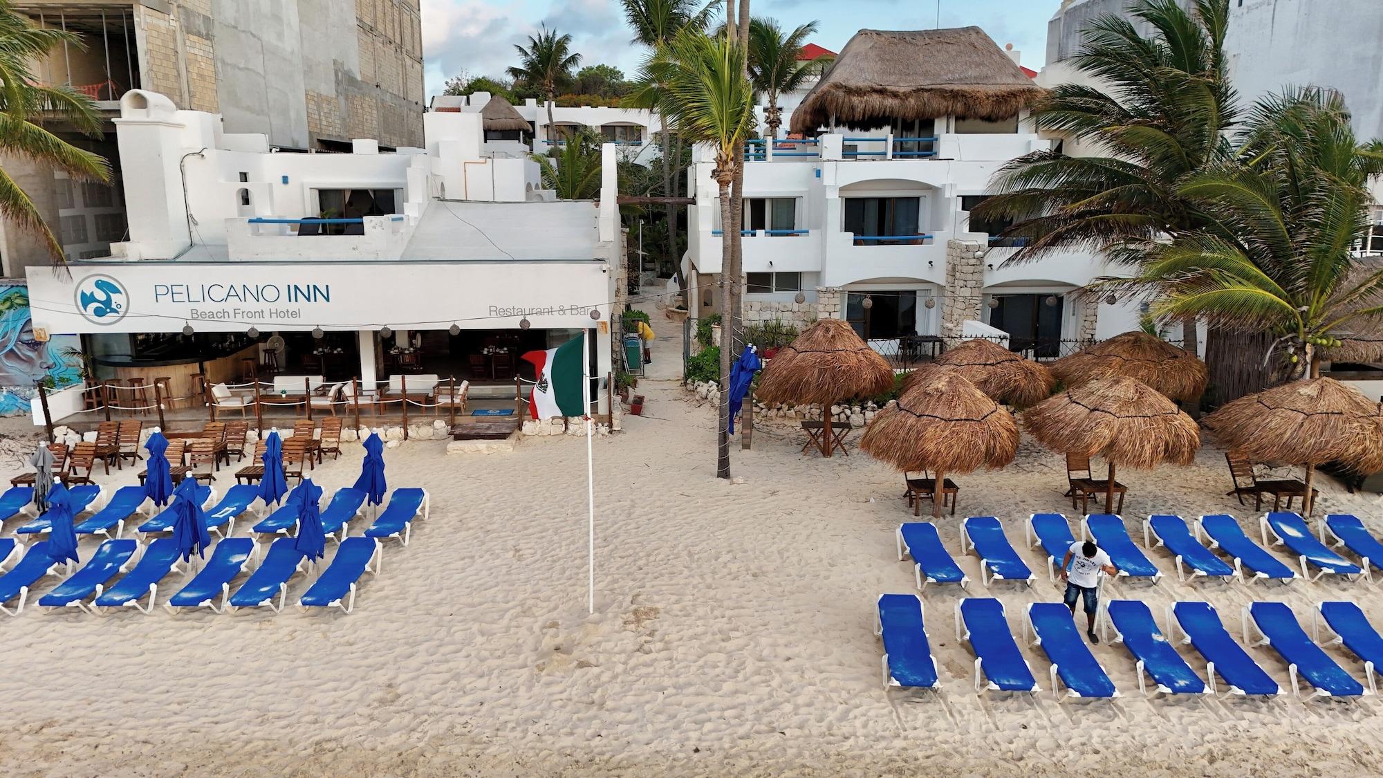 Restaurant Pelicano Inn Playa del Carmen - Beachfront Hotel