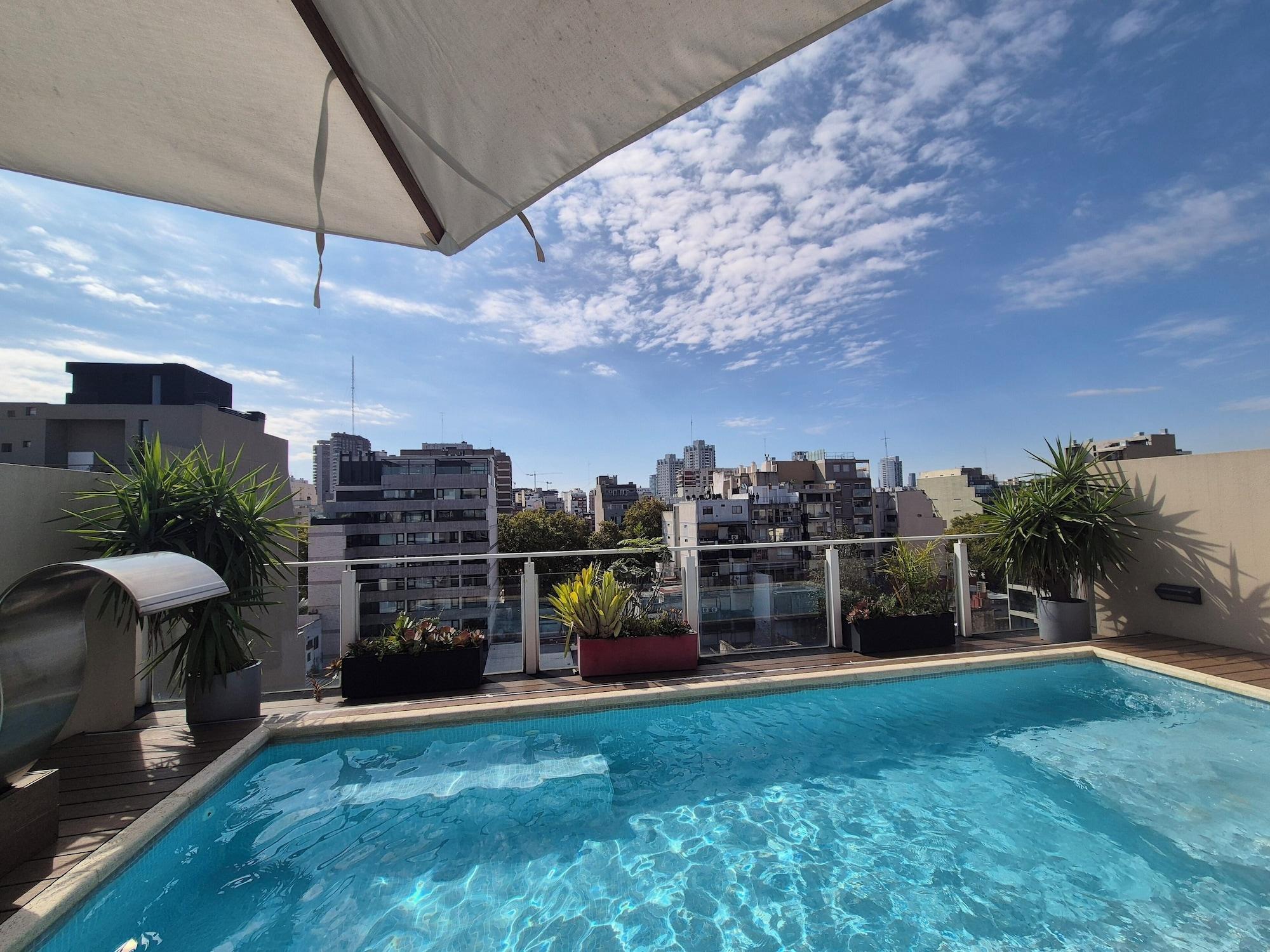 Vista Piscina Fierro Hotel Buenos Aires