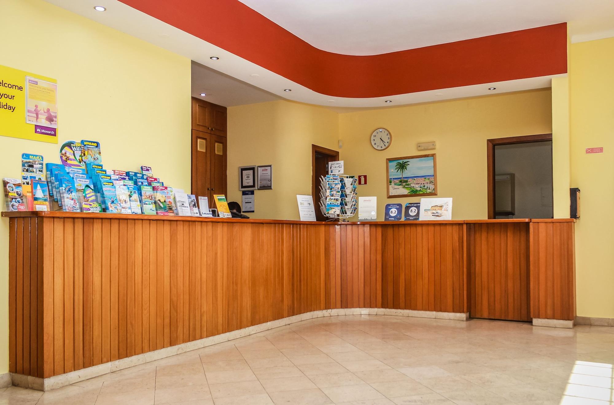 Vista Lobby Colina da Lapa & Villas