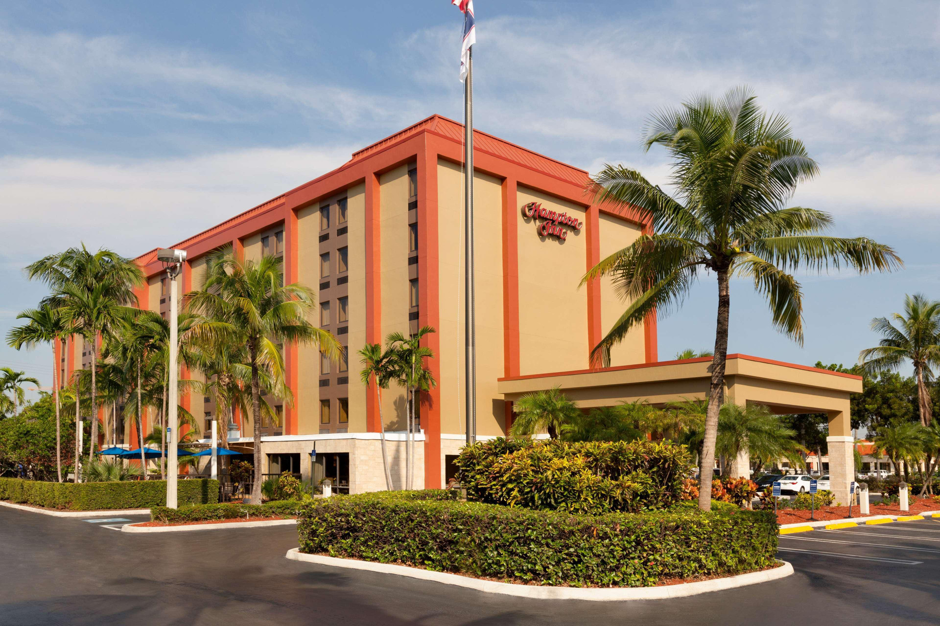 Vista Exterior Hampton Inn Miami-Airport West