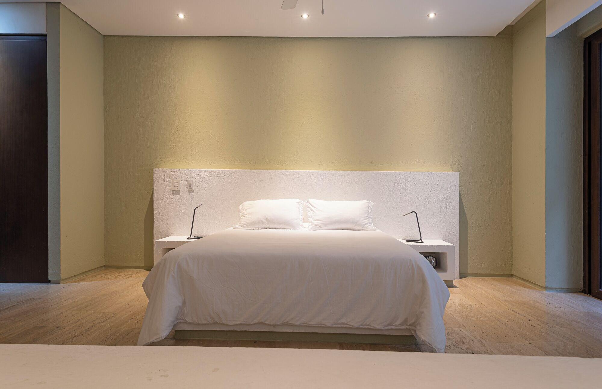 Habitación Luxury Loft Parque de Novios-ByHuespedia