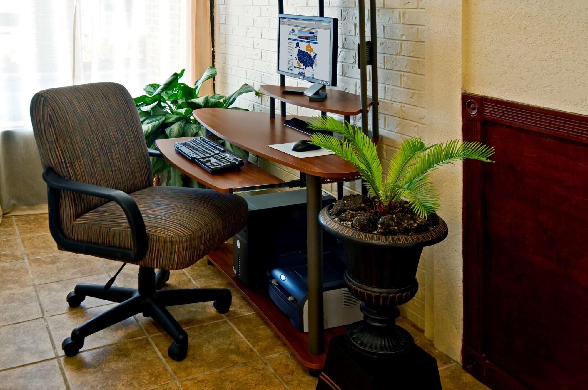 Centro de Negocios Americas Best Value Inn and Suites Hesston